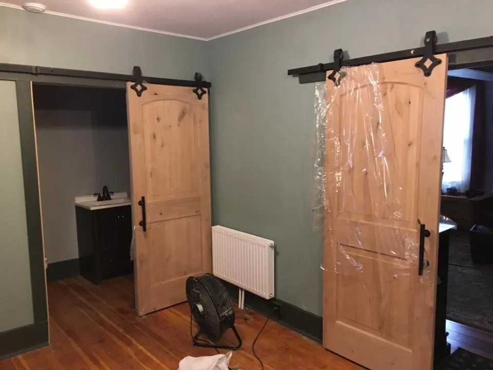 Sliding barn doors in a room